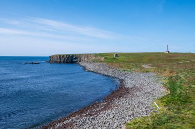 Kuzey İzlanda 'daki Grimsey adasının güzel kıyı manzarası.