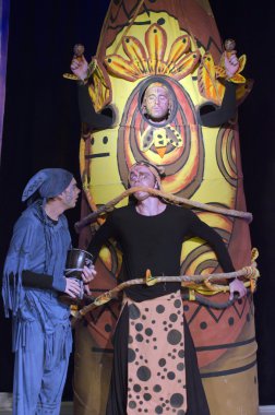 Tavşan neden gözleriyle uyuyor? 