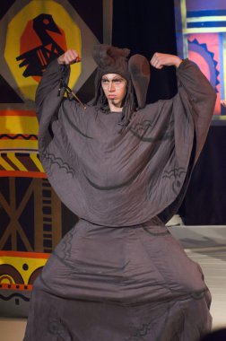 Neden tavşan gözlerini açık uyuyor  