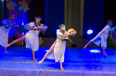 Çocuklar Ukrayna göstermek