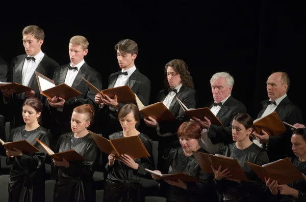 Mozart'ın Requiem koro tarafından gerçekleştirilen