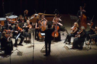 Dört Mevsim Oda Orkestrası