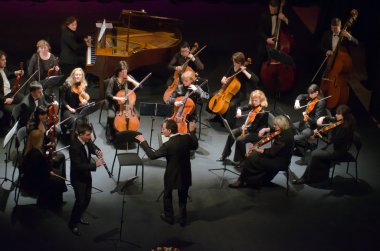 Dört Mevsim Oda Orkestrası