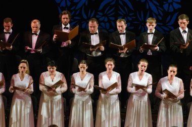 Koro tarafından gerçekleştirilen Verdi'nin Requiem 