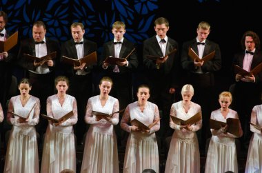 Koro tarafından gerçekleştirilen Verdi'nin Requiem 