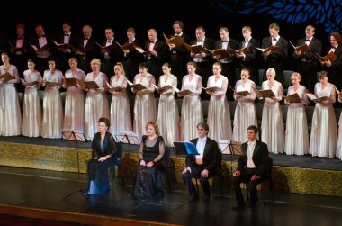Koro tarafından gerçekleştirilen Verdi'nin Requiem 