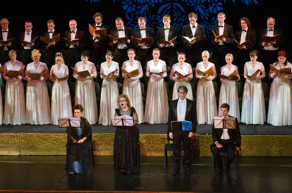 Verdis Requiem vom Chor vorgetragen — Stockfoto