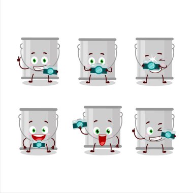 Gri boya kovası çizgi film karakteri ile fotoğrafçılık mesleği simgesi. Vektör illüstrasyonu