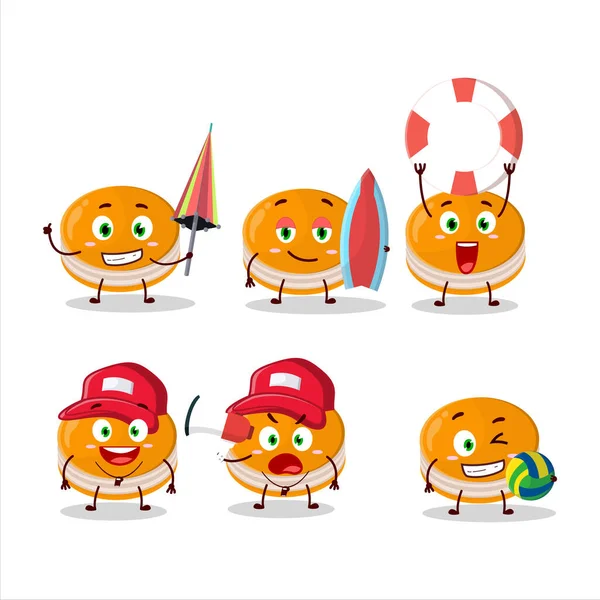 Счастливый Апельсиновый Персонаж Мультфильма Face Dorayaki Играет Пляже Векторная Иллюстрация — стоковый вектор