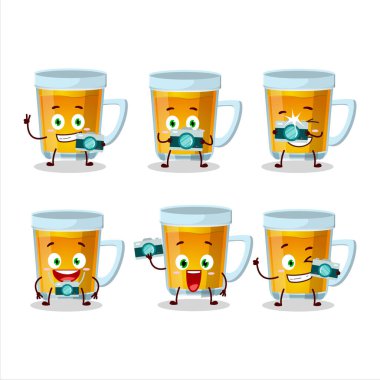 Bir bardak çay karikatürü karakteri olan fotoğrafçı mesleği simgesi. Vektör illüstrasyonu