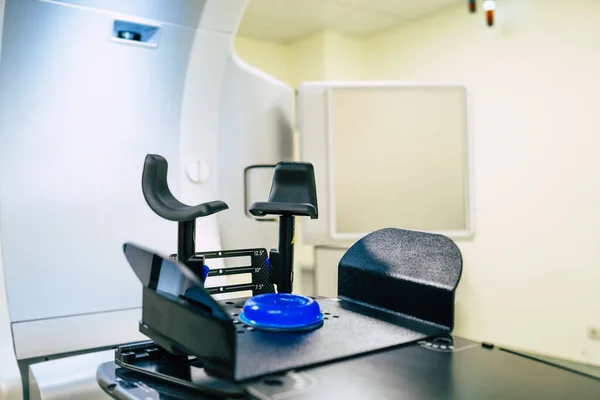 Photo of medical an advanced linear accelerator in the therapeutic oncology cancer therapy in the modern hospital laboratory