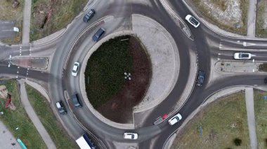 Keila kavşağının hava görüntüsü, Estonya - 4K Drone Video