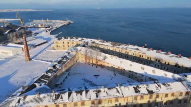 Patarei Deniz Kalesi Kış Hapishanesi - Tallinn Hava 4K İHA Video