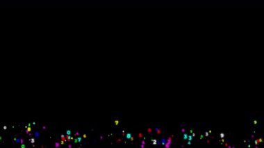 Büyük alçak asılı kötü hava kümülüs bulutlarının zamanı geniş bir nehir boyunca farklı yüksekliklerde ve yönlerde hareket ederek dramatik hava değişikliklerini ve atmosferik derinliği ortaya çıkarıyor.