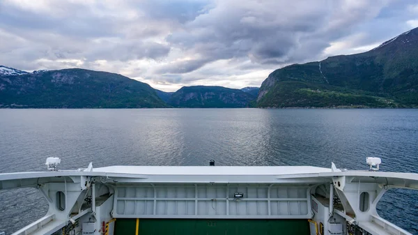 Norvegia Maggio 2016 Traghetto Vela Fiordo Norvegese — Foto Stock