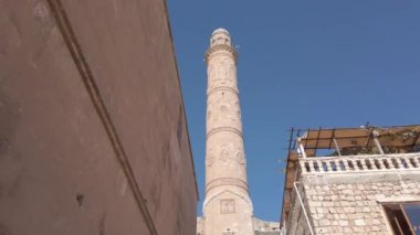 Mardin, Türkiye - Ocak 2020: Mardin Büyük Camii olarak da bilinen Ulu Cami 'nin Minaresi