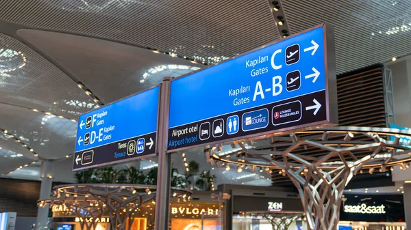 Istanbul Turkey July 2019 Flight Gates Directional Signage Transit Zone — Stock Photo, Image
