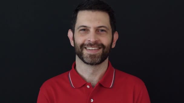 Happy Man Nodding Head Accepting 30S Year Old Wearing Red — Stock Video