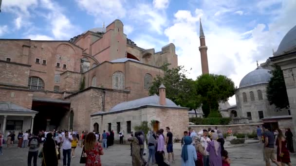 Стамбул Туреччина Липень 2021 Туристи Відвідують Мечеть Святої Софії Hagia — стокове відео