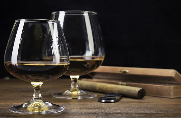 Copa de brandy con fondo — Foto de Stock