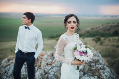 Bir düğün yürüyüş güzel Çift