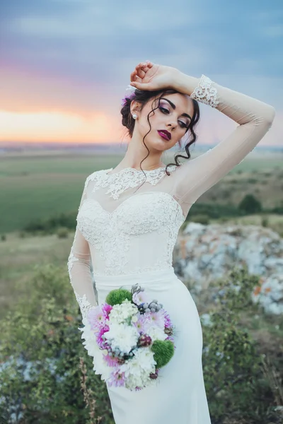 Bride with wedding bouquet — Stock Photo, Image