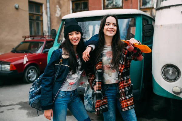 Meninas de rua bonitas — Fotografia de Stock