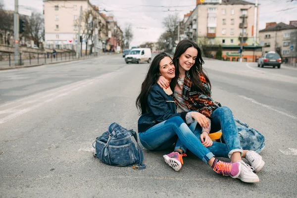 Meninas de rua bonitas — Fotografia de Stock