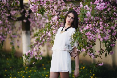 genç kadın oryantal kiraz