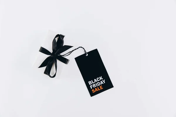 Regalo Con Texto Del Viernes Negro Una Etiqueta Negra Con — Foto de Stock