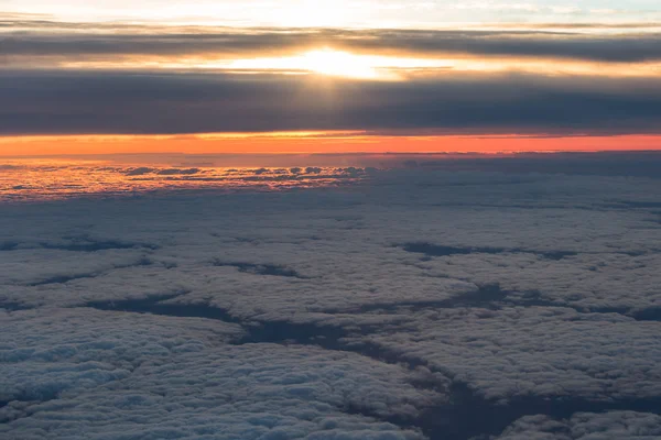 Sky και cloud από το αεροπλάνο — Φωτογραφία Αρχείου