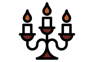 Klasik siyah metal şamdan. Üç yanan mum. Sıcak turuncu ışık. Klasik zarif bir ortam. Dekoratif öge.