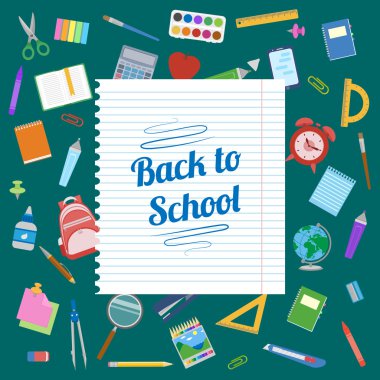 Okul yeşil yazı tahtası üzerinde sağlar. Defter bir sayfada metin okul için geri. Eğitim kavramı. 