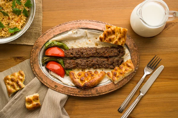 Kebab turco Adana . — Foto Stock