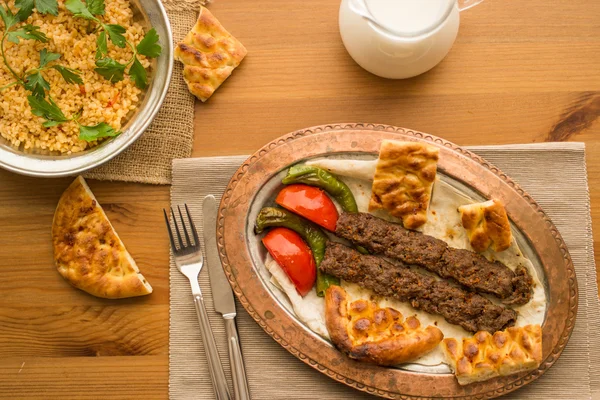 Turca Adana Kebab . — Fotografia de Stock