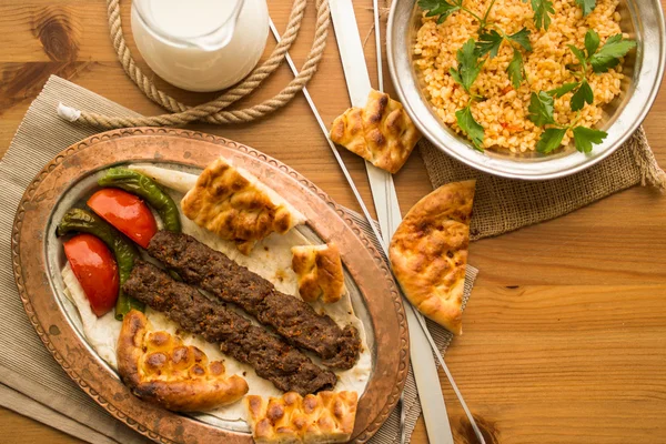 Turque Adana Kebab . — Photo