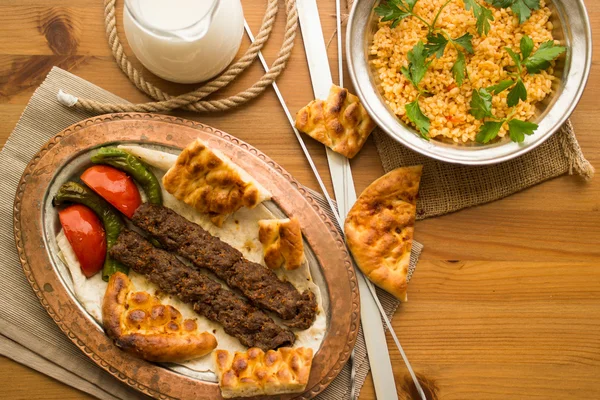 Turca Adana Kebab . — Fotografia de Stock