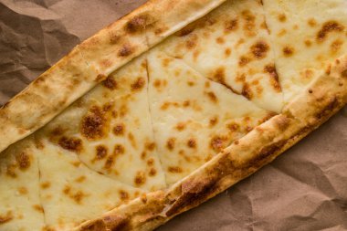 Tukish pide peynirli / Kasarli pide.