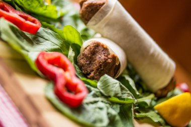Çiğ köfte durum / Shawarma / Türk gıda
