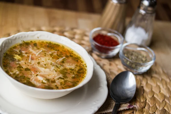 Traditionelle türkische Hühnersuppe — Stockfoto