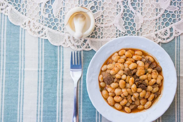 Frijoles al horno / Kuru Fasulye / Comida turca . — Foto de Stock