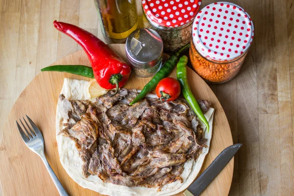 Turkiska traditionella Doner Portion — Stockfoto