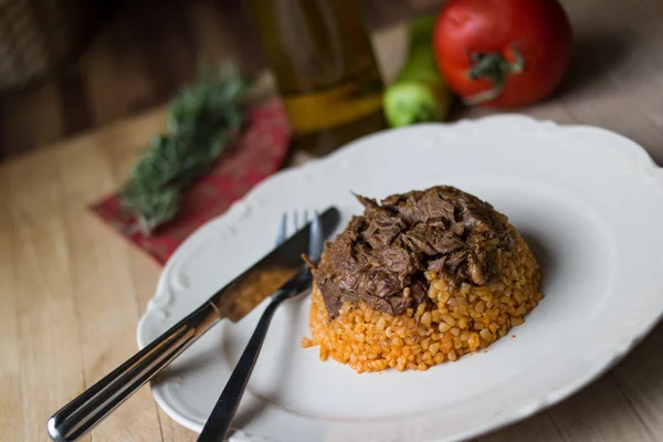 Lamb Meat with bulgur rice / Organic food — Stock Photo, Image