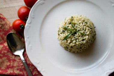 Sade bulgur pirinç.