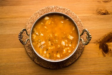 Geleneksel Türk çorba Kelle Paca.