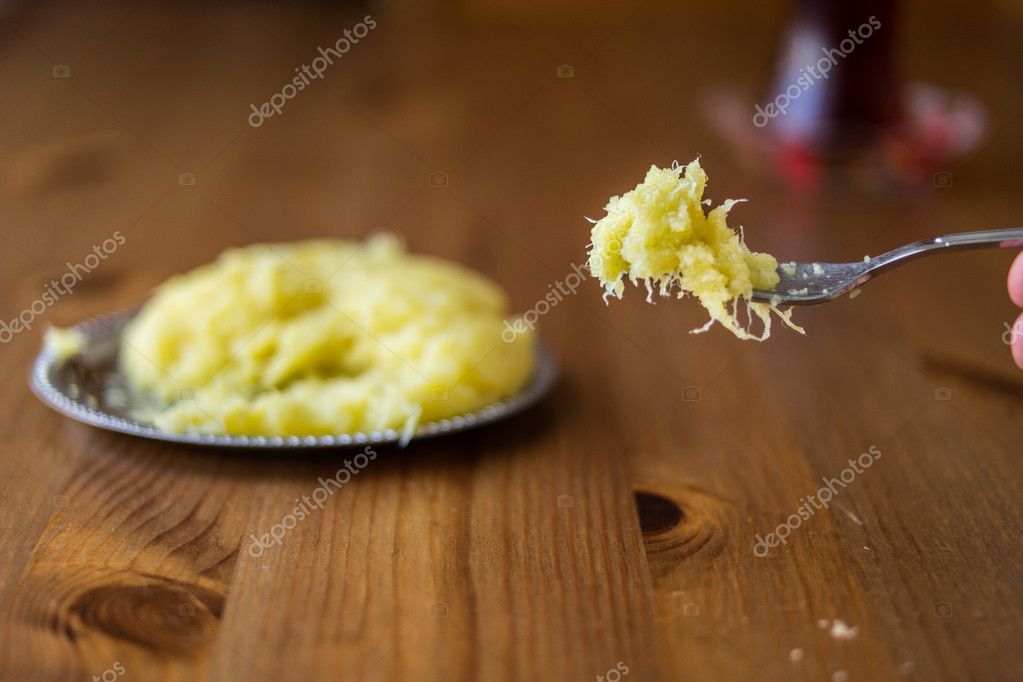 Turkish Cheese halva / Peynir Helvasi with Tea. Stock Photo by ©Alp