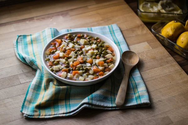 Turkish Food Fresh Peas with Carrot and Potatoes. — Stock Image Turkish Food Fresh Peas with Carrot and Potatoes. Stock Picture