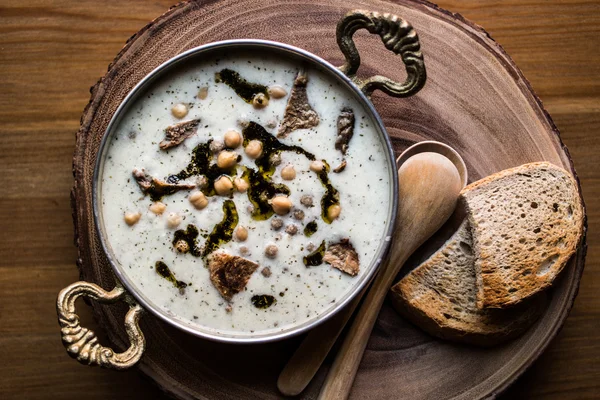 Turkish Yuvalama Soup. — Stock Image Turkish Yuvalama Soup. Stock Photo