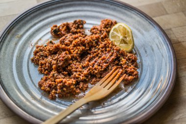 Kisir / Türk Bulgur buğday salatası.