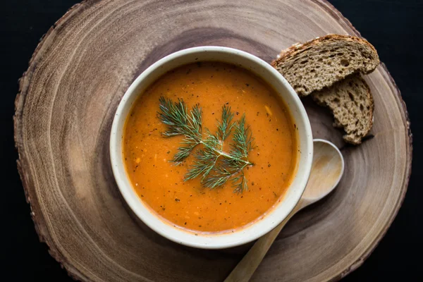 Traditionelle türkische Tarhana-Suppe. — Stockfoto